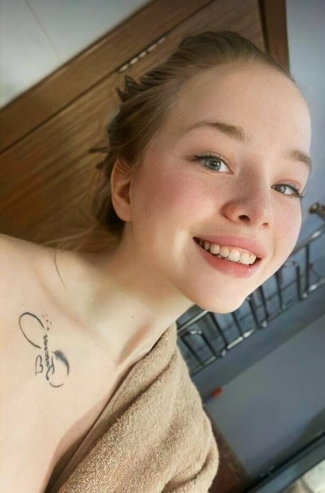 バイセクシャルカップルのOnlyFans アートxxx 写真