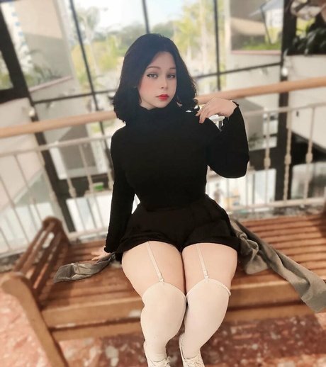 エボニートップオンリーファン 可愛い 画像