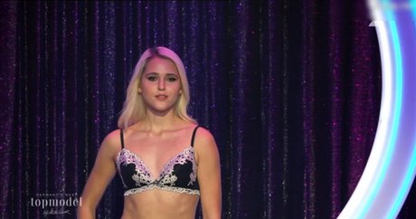 寝取られ異人種間OnlyFans 可愛い 写真