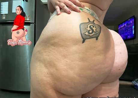 iamjuicymamat セクシーなポルノスター 写真