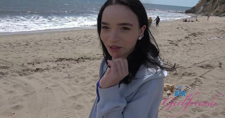 Atkgirlfriends アダルトモデル 写真