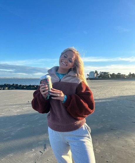 曲線美の裸OnlyFans アートヌード 写真