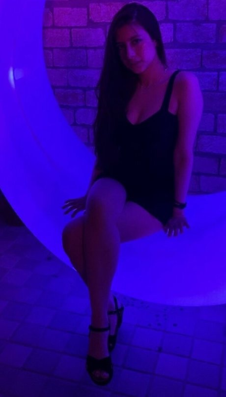 BiaGomez ポルノスター HD 写真