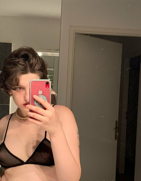 whoismeggy トップモデル 画像