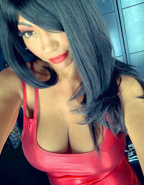 Charmaine Sinclair ポルノスター 美しい 写真