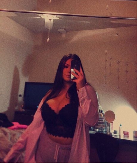 Kiley K ポルノスター 裸 写真