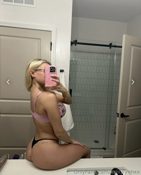 美しいベイビーOnlyFans セクシーヌード 写真