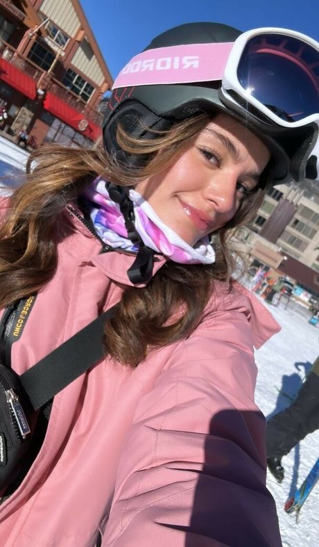 Andrea Guti rrez 完璧なスター 写真