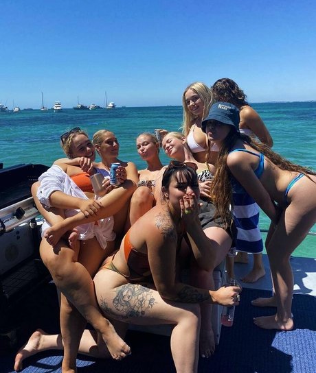 大きな乳首OnlyFans 素敵 写真