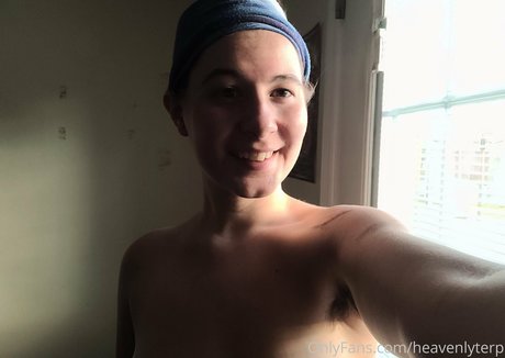 heavenlyterp エロティックモデル 写真