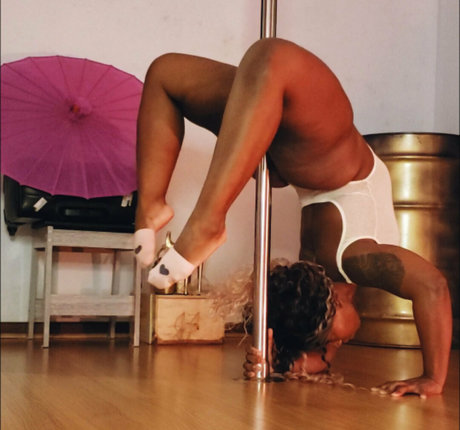 フェムボーイアジアンOnlyFans エロチック ギャラリー