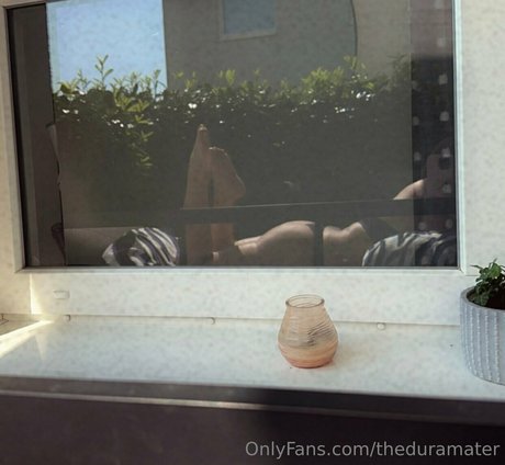 theduramater ヌードモデル 写真