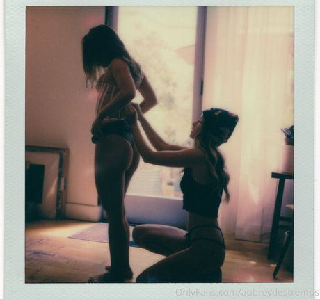 aubreyallia アートポルノスター 写真