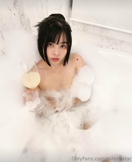 estelleshiori 無料モデル 写真