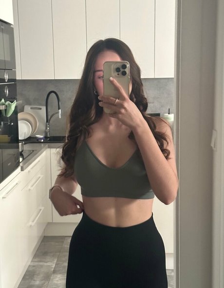 alisagrey vip ヌードモデル 写真