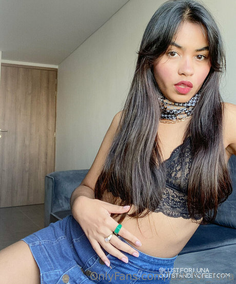 アジア人痴女OnlyFans ホットセクシー 画像