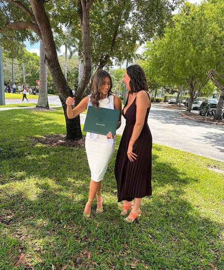 アジア人寝取られOnlyFans 美しい 写真