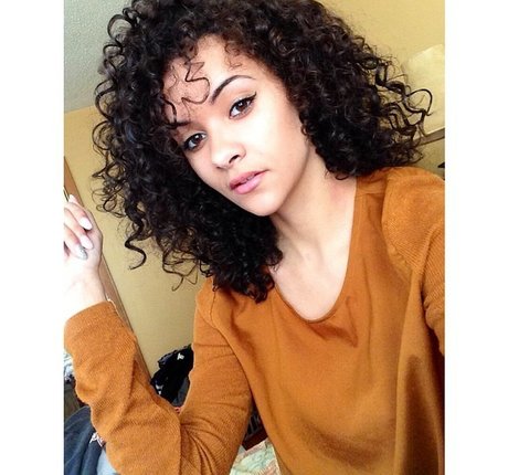 Nicole A Foster 素敵なスター 写真