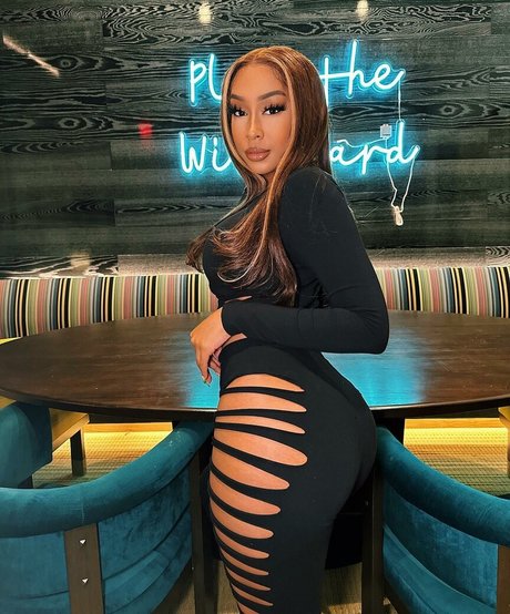 viandradunn ポルノスター 写真