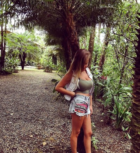 Luan Raviv 素敵なスター 画像