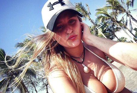 アジアンタトゥー OnlyFans セクシーxxx 画像