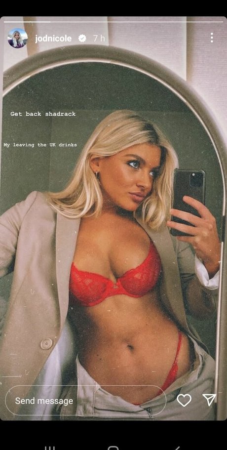 Jodnicole かわいいモデル 写真