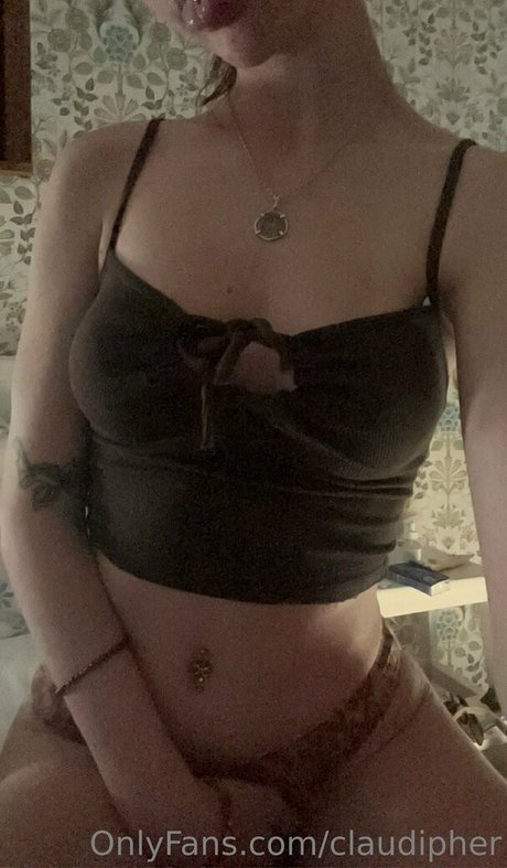 コメディアンのOnlyFans 裸 ギャラリー