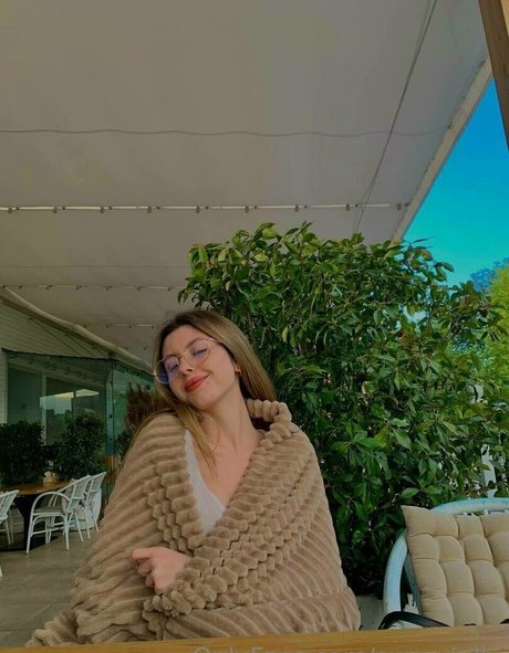 sunnyjully xxxモデル 写真