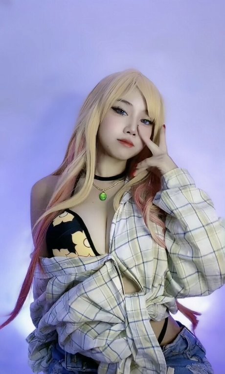 巨乳とお尻のOnlyFans ホットセクシー 写真