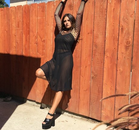 Planetsleaze 可愛いモデル アーカイブ