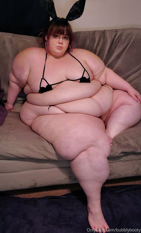 bubblybooty ヌード女優 画像