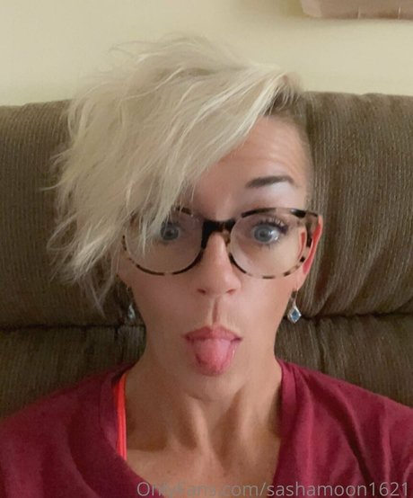 sashamoon1621 ホットなスター ギャラリー