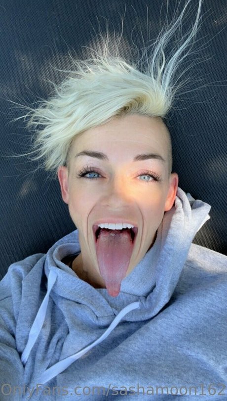 sashamoon1621 HDモデル 写真