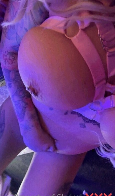 大きなお尻のアジア人OnlyFans アートポルノ 写真