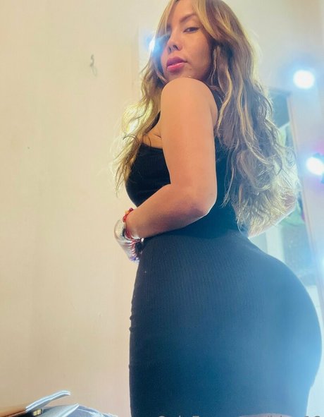 hian18 エロティック女優 写真