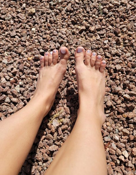 Lilly Lit セックスモデル 画像