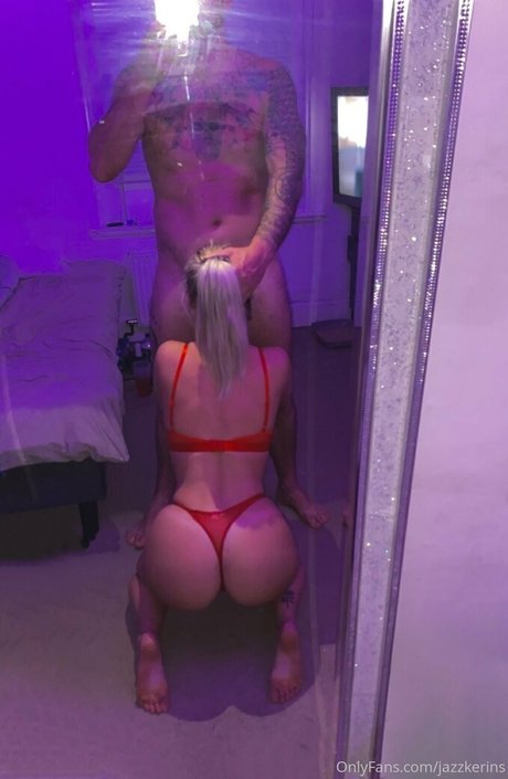 Jazzkerins ポルノスター 写真