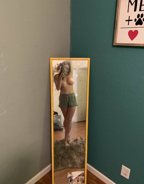 its mb ヌードスター 写真