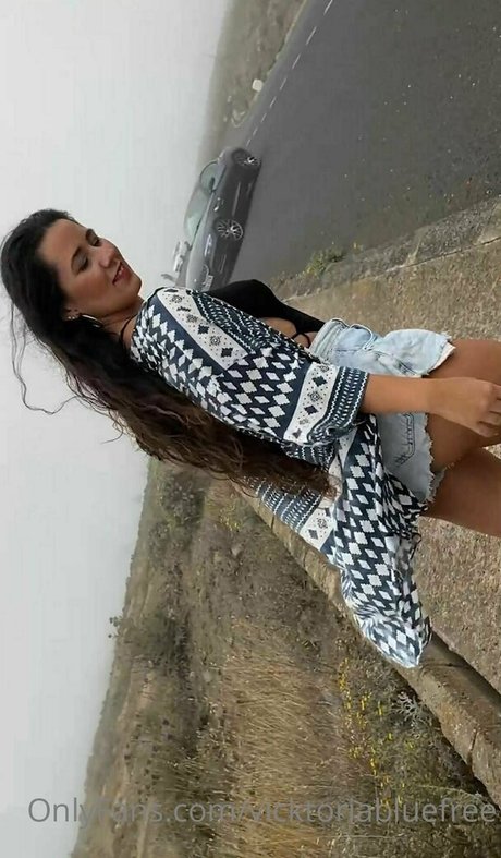 vicktoriabluefree ポルノスター セクシー 写真