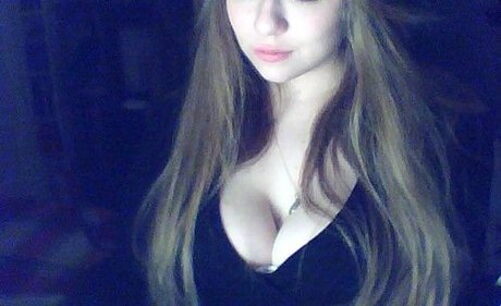 Xenia Muller HDスター 画像