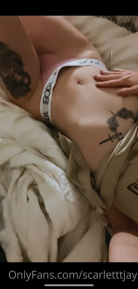 scarletttjay top profile image