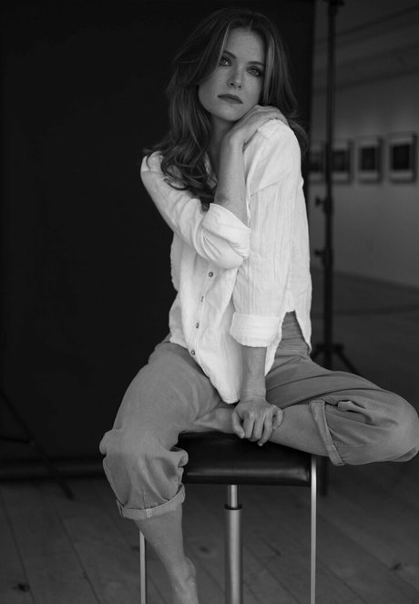 Meghann Fahy 高品質モデル 画像