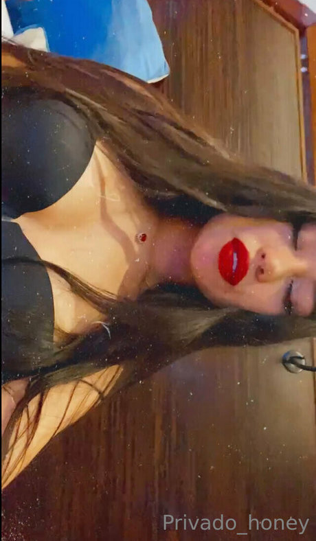 privado honey 素敵なポルノスター 画像