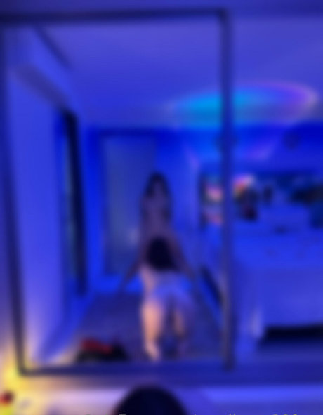 carlitadinamita29 ポルノスター 高品質 写真