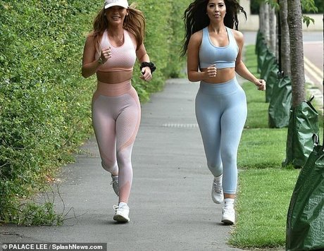 Summer Monteys Fullam ヌードモデル 画像