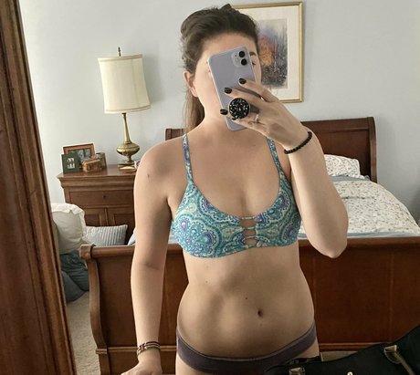 18歳のOnlyFans パーフェクト 画像