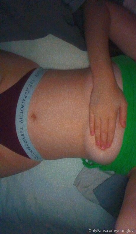 youngluvr 素敵なスター 写真