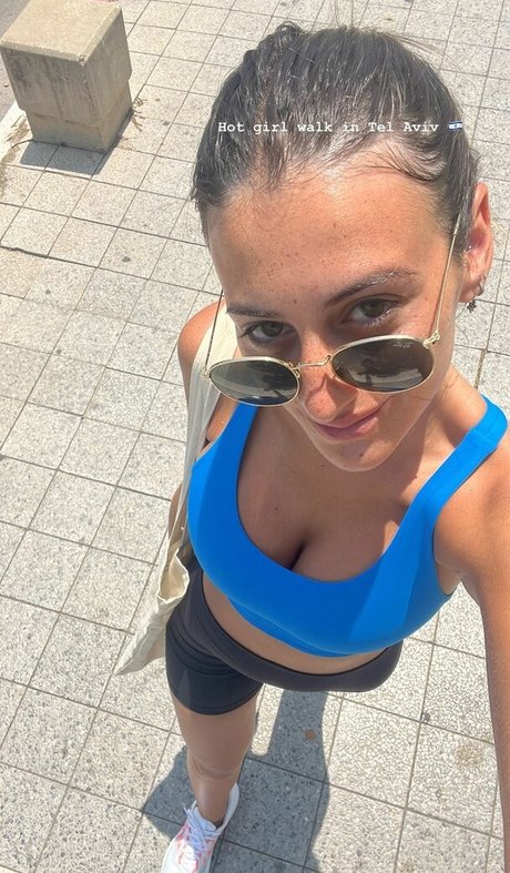 Tatiana Schwartz 最高のスター 写真