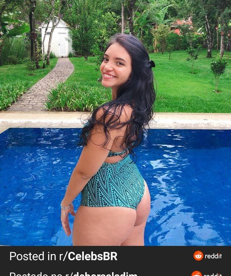 痩せた金髪の熟女OnlyFans ポルノ 写真