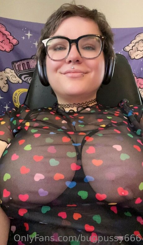 ティーンフィンガリングOnlyFans セクシーxxx 画像